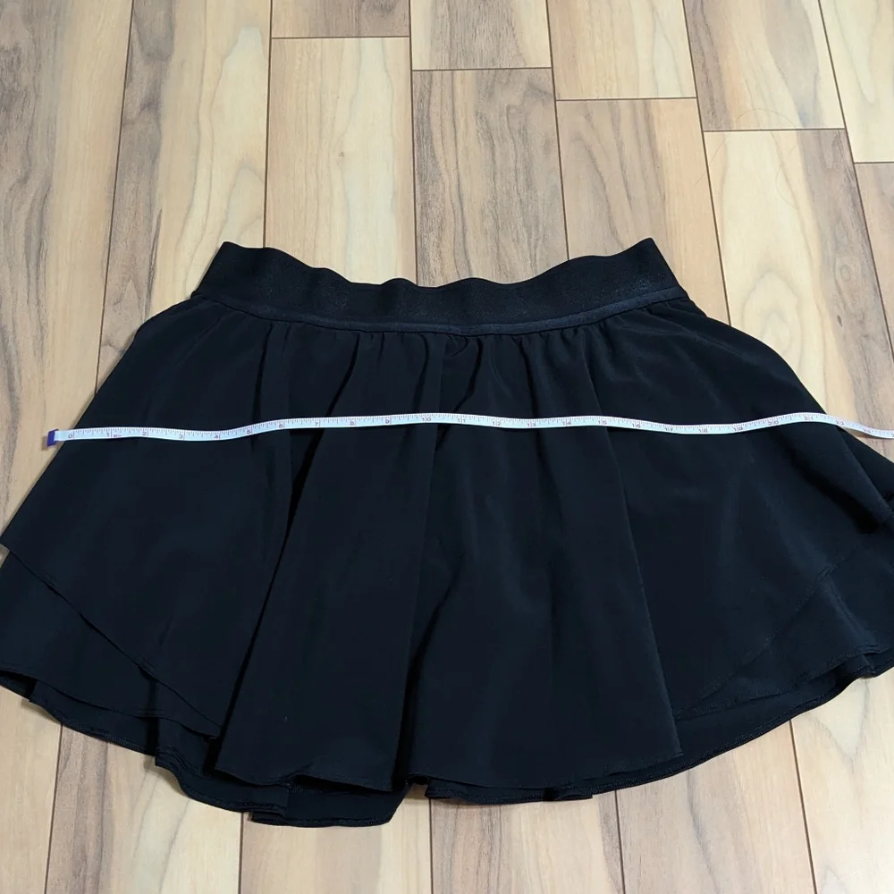 EUC! Lululemon Court Rival Skirt In Black Size 10 - Picture 7 of 16
